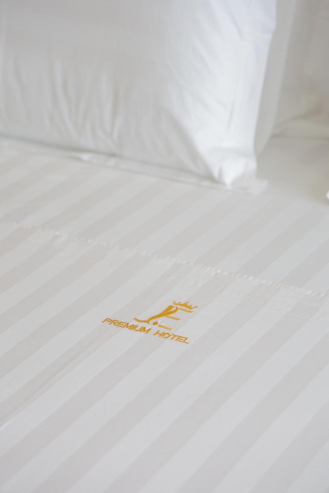 Joelle Premium Hotel Sarandë Exterior foto